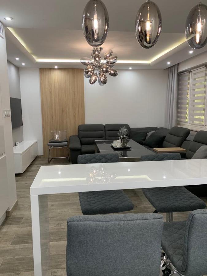 Prestige Line Apartament Легница Экстерьер фото